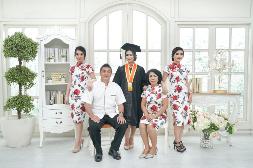 Foto Wisuda Studio Photo Graduation Jogja 045