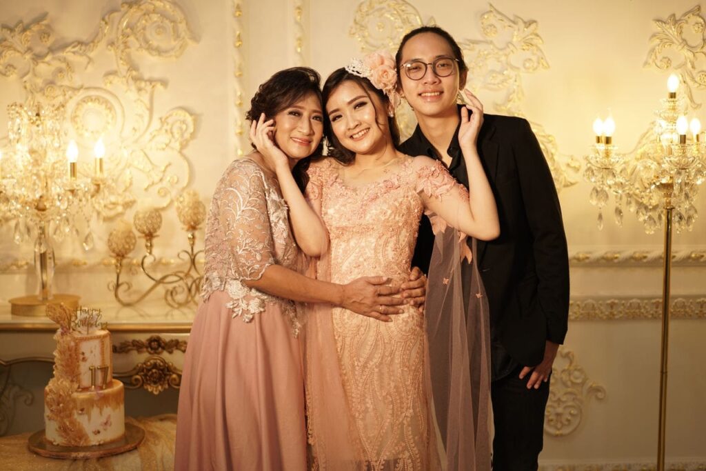 Foto Keluarga Family Studio Photo Jogja