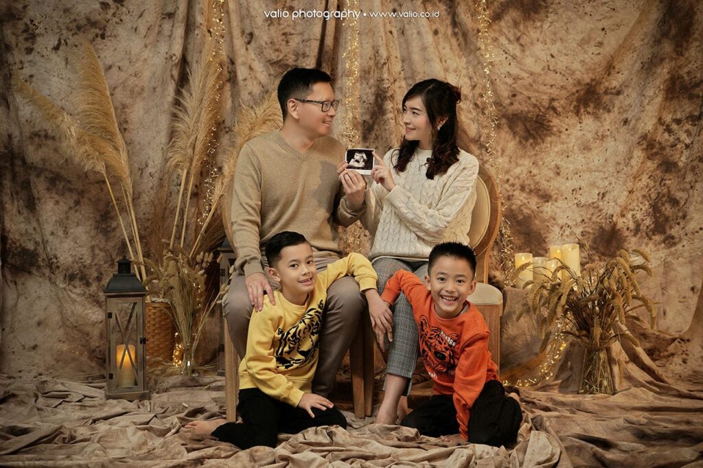 Foto Keluarga Family Studio Photo Jogja