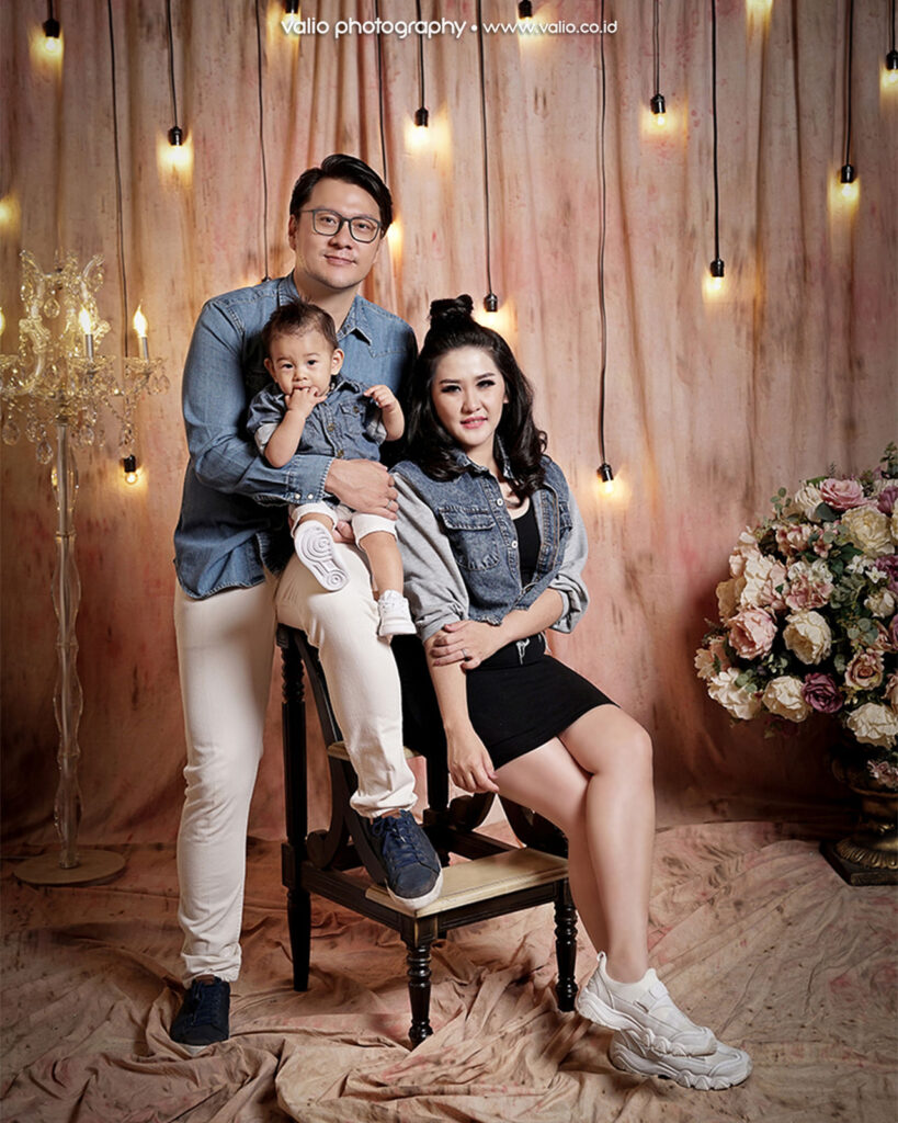 Foto Keluarga Family Studio Photo Jogja